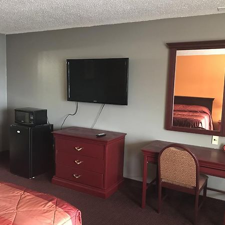 Express Inn ביי סיטי מראה חיצוני תמונה